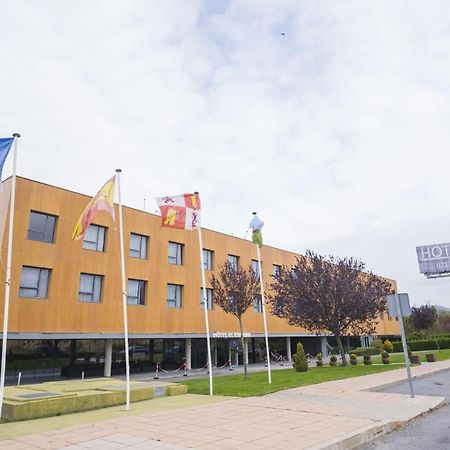 Alda El Espinar Hotel Buitenkant foto